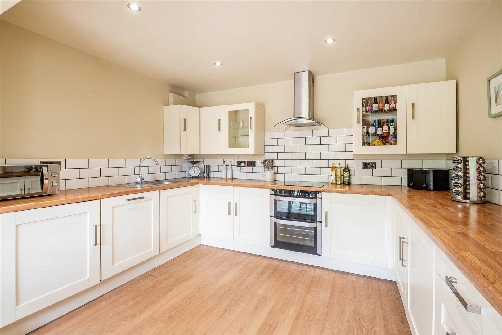 Farfield, Preston
